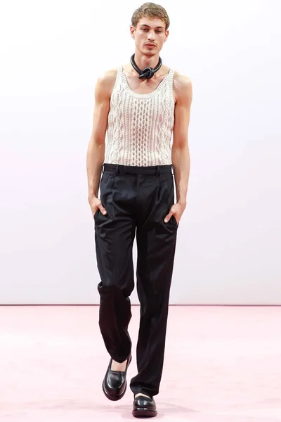 Look 6